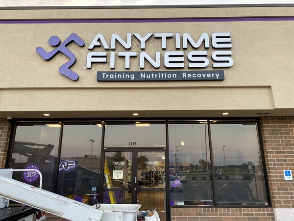 Customized Storefront Signage Chicago, IL Anytime Fitness